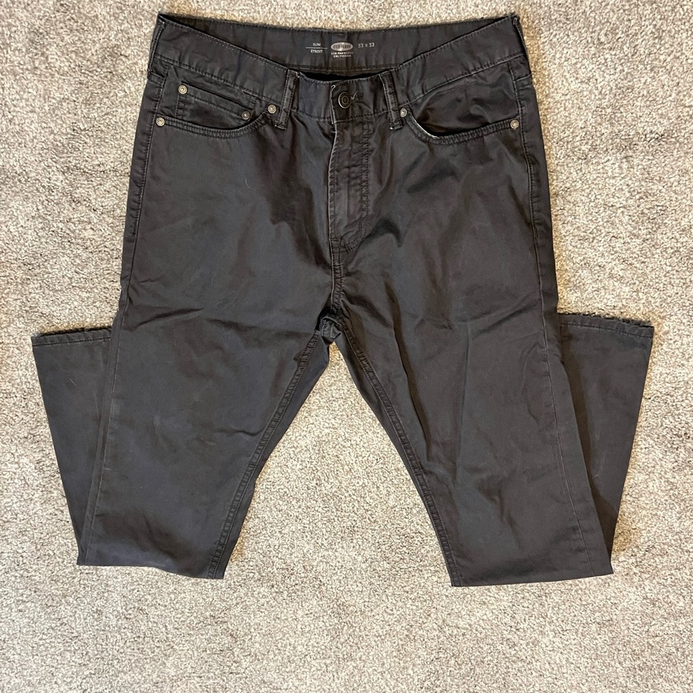 Old Navy slim fit dark grey pants. Size 32x32